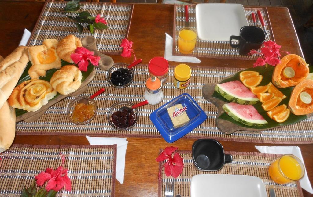 Treetops Boutique Hotel & Bungalows Port Vila Eksteriør billede