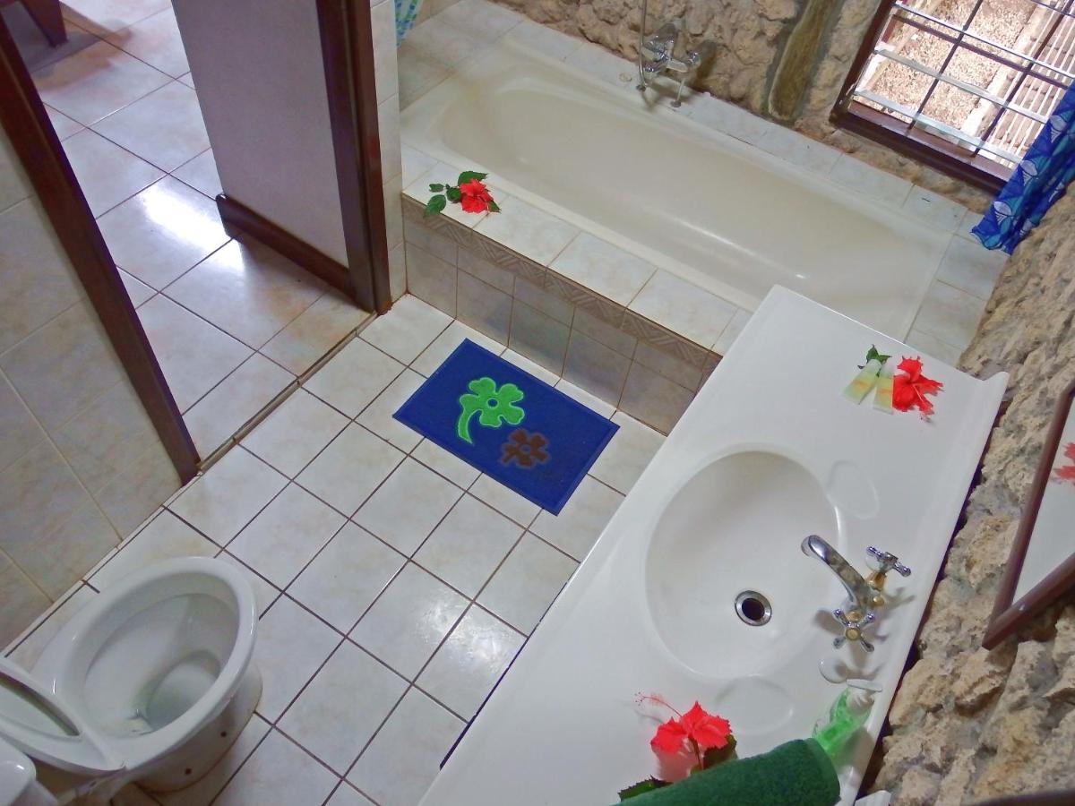 Treetops Boutique Hotel & Bungalows Port Vila Eksteriør billede